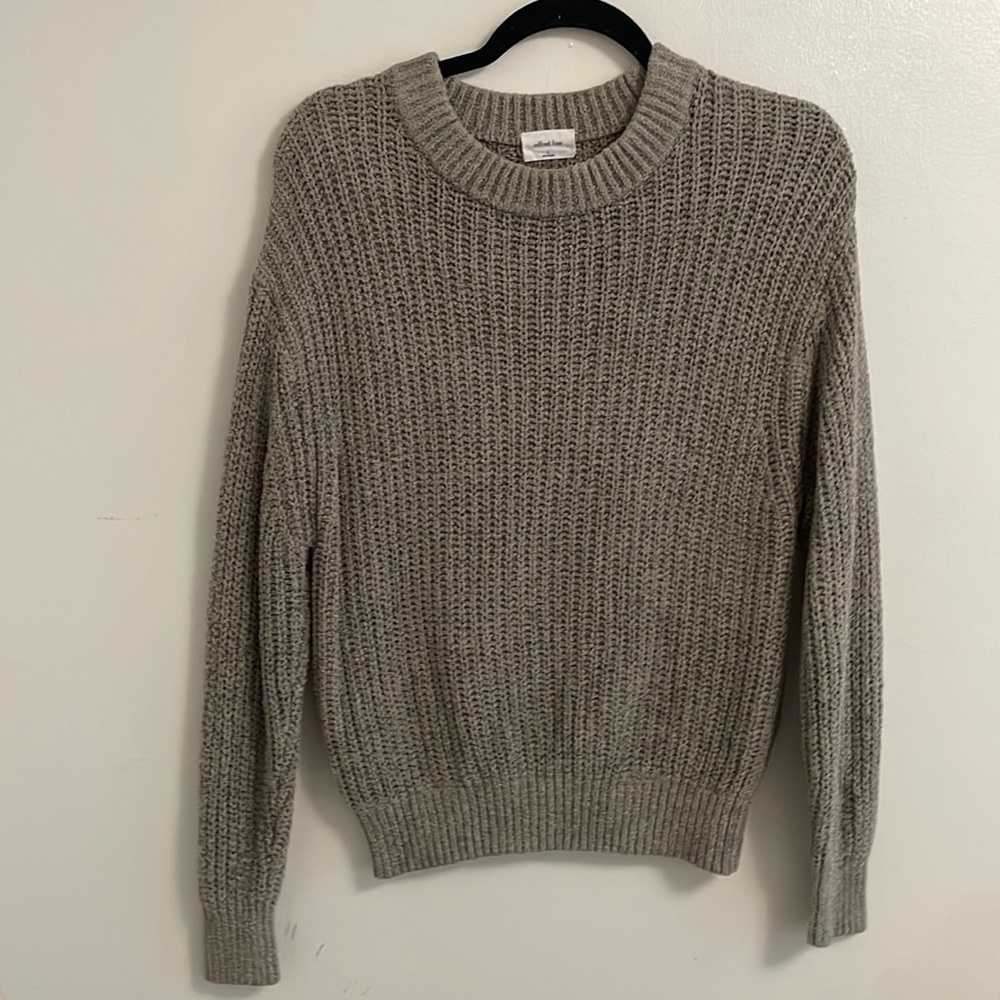 Aritzia wilfred free chenille crewneck knit sweater size small